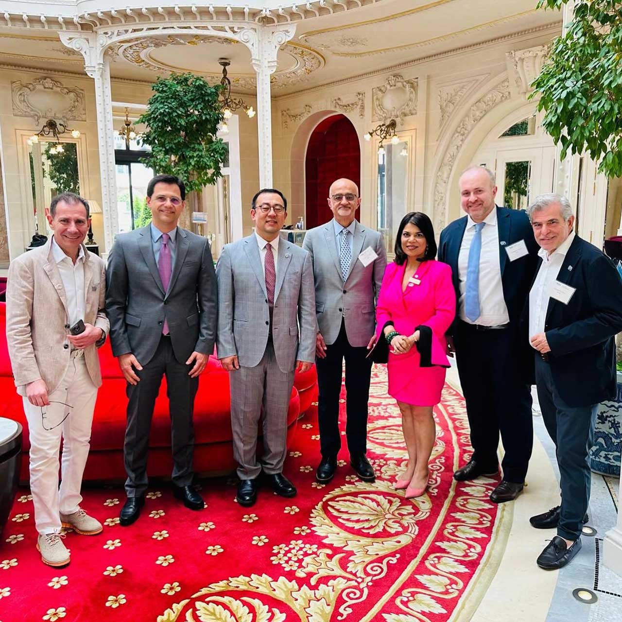 Dr. Petros Yuvanoglu Presents at TUFTS Dental Alumni Event in Monte Carlo